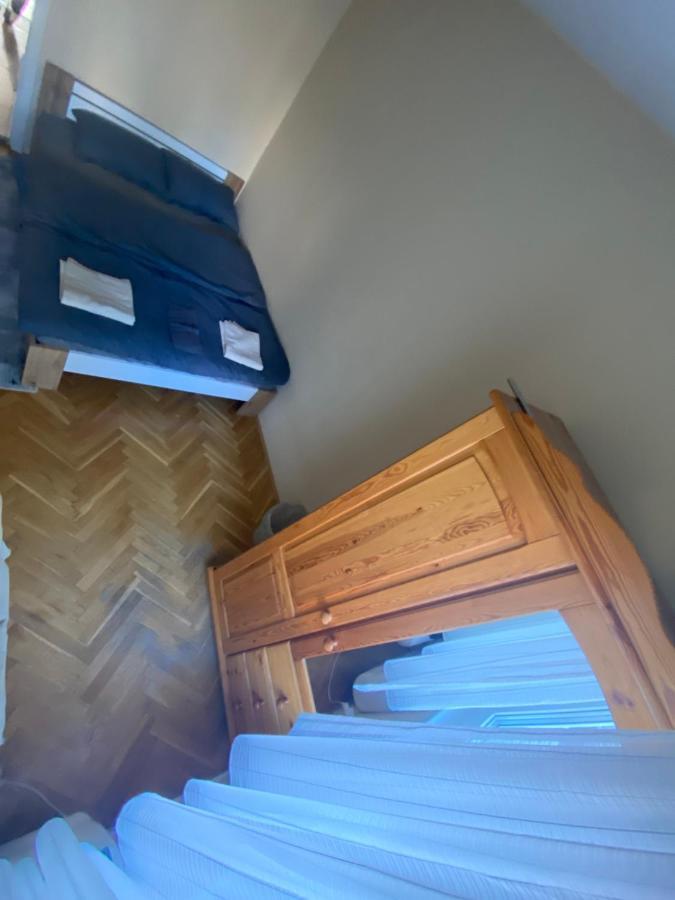 Oeguenc'S Apartment Szeged Buitenkant foto
